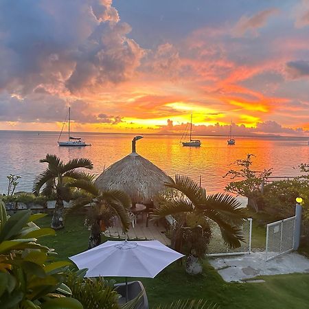 Meri Lodge Huahine « Room Of Marta » Fare Dış mekan fotoğraf