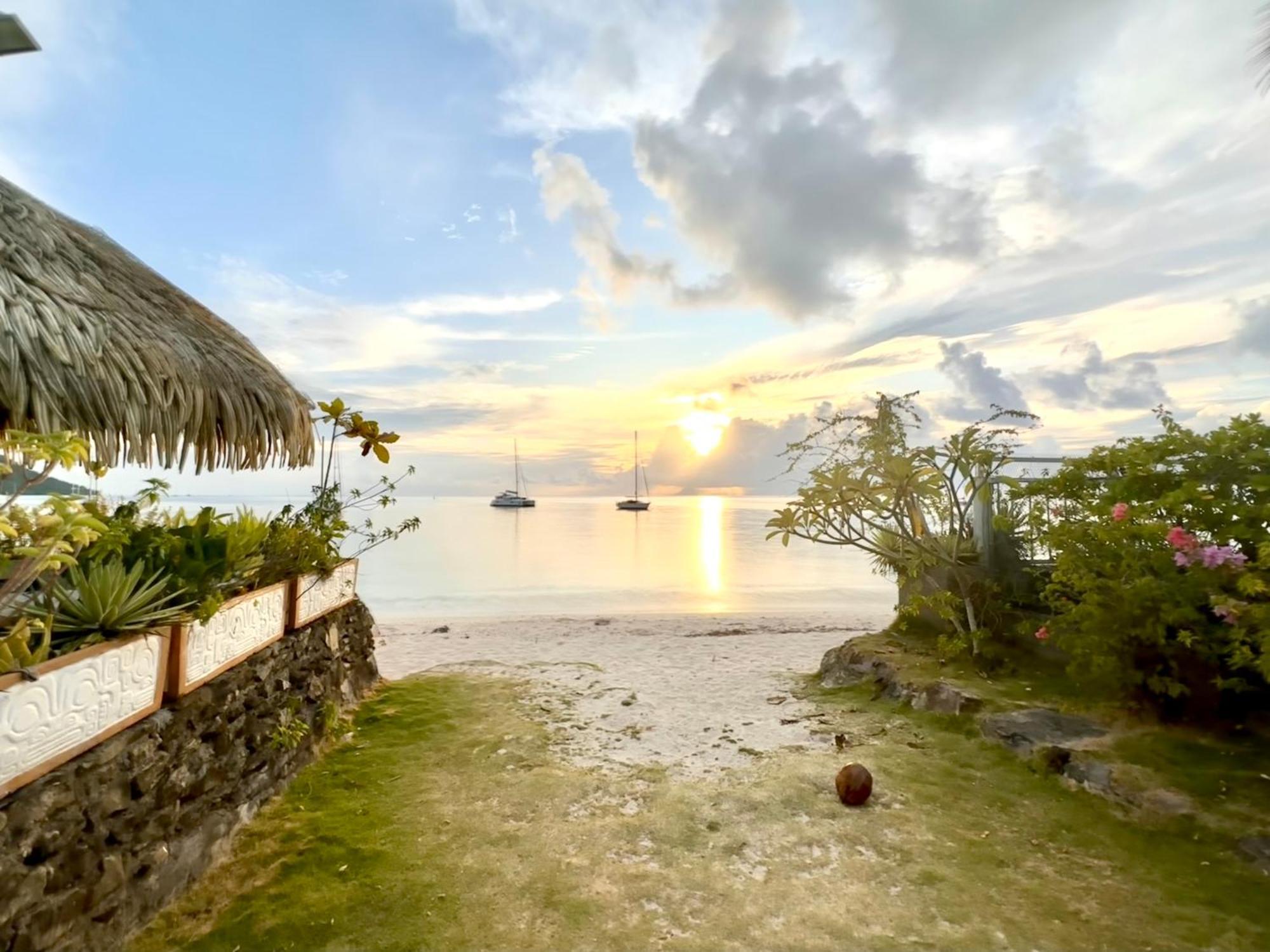 Meri Lodge Huahine « Room Of Marta » Fare Dış mekan fotoğraf